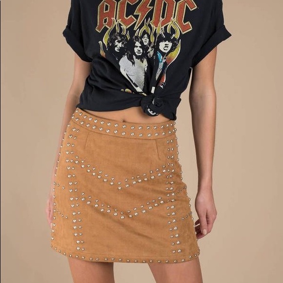 TOBI - JEANNETTE STUDDED FAUX SUEDE A-LINE SKIRT - Picture 3 of 6